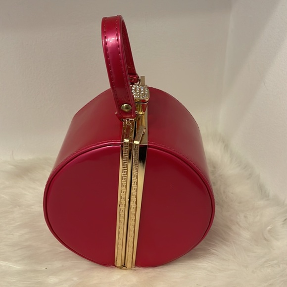 NWOT small bag - Picture 4 of 5